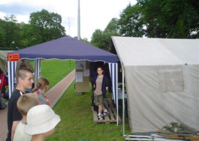 image009